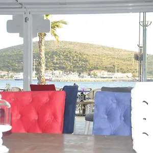 melisa-hotel-cesme.aegeanhotels.net/
