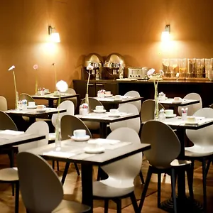 **** Hotel New Charlemagne Belgia
